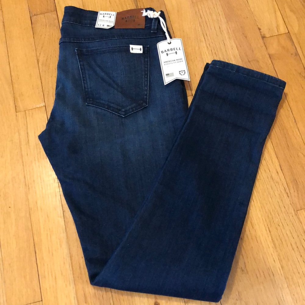 NWOT Women’s Barbell Jeans, Size 32 Regular.